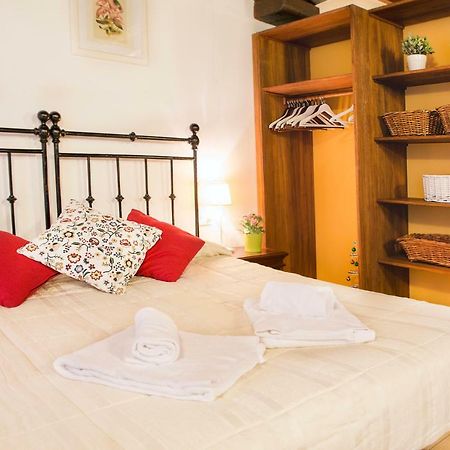 Art Apartment Vicolo Del Panico فلورنس المظهر الخارجي الصورة
